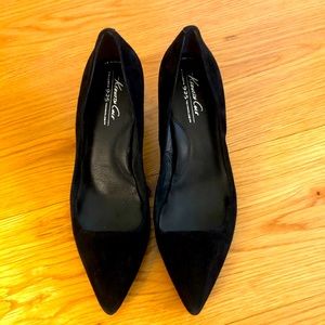 Kenneth Cole Women’s heels